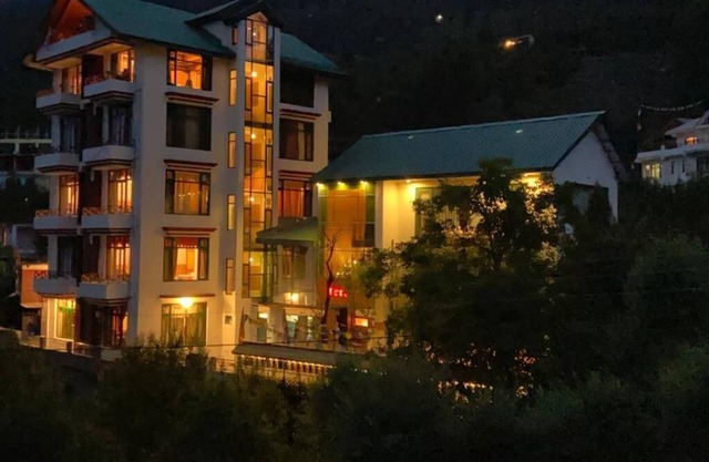 The Grand Shamba-La Kalpa