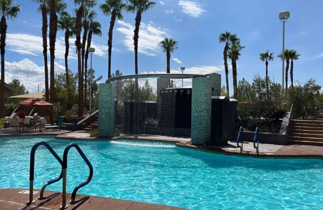 The Grandview at Las Vegas F 1 dates