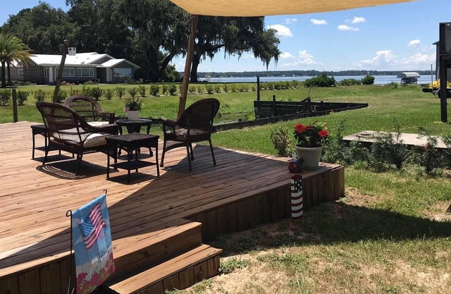 The Gray House at Lake Weir