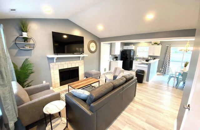 The Great Escape With Friends & Family & Pets!