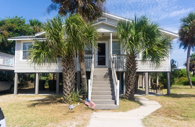 The Gulls Nest Beach House