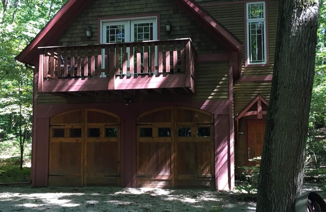 The Harbert Beach Cottage in the Woods