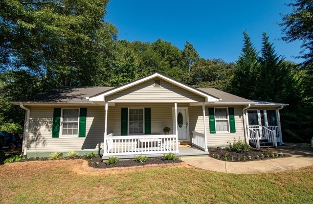 The "Hartwell" House