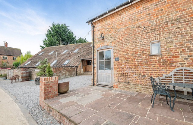 The Hay Barn - UKC4135