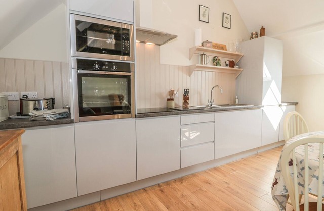 THE HAY LOFT, family friendly, luxury holiday cottage in Brancepeth