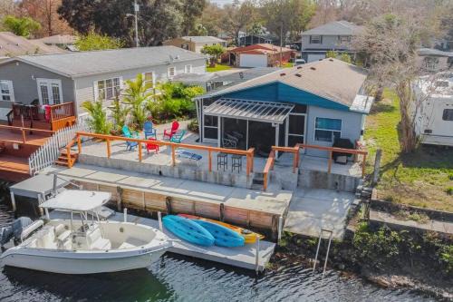 The Hideaway at Weeki Wachee