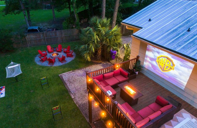 The Hideout | Fire Pit, Movie Deck & Fun Games