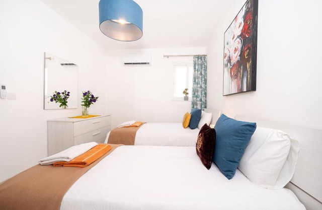 The Hillock Penthouse South B13