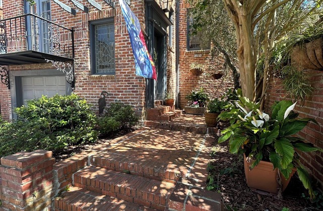 The Inn at 109 French