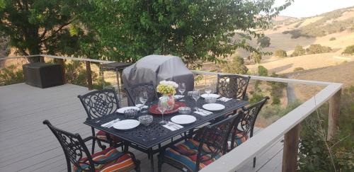 The J's Nest Cottage