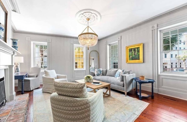 The Jacob Rabb House -Steps to the Historic Market