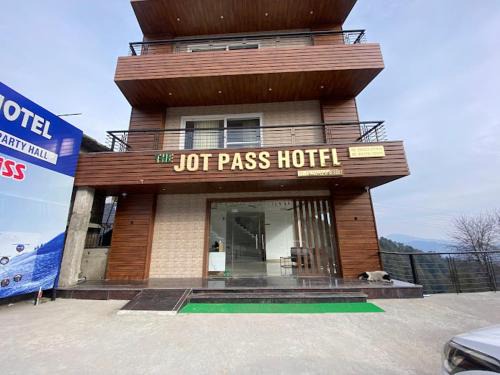 The Jot Pass Hotel