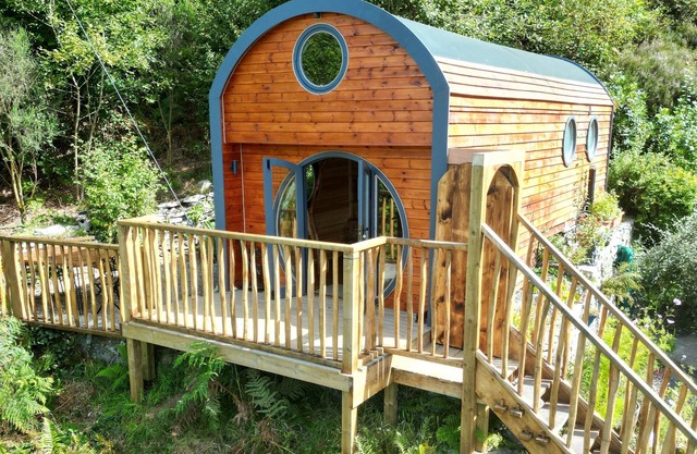 THE KITES NEST, pet friendly, with a garden in Pontrhydfendigaid