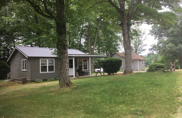 The Last Resort: cabin 1