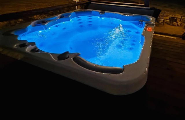 The Last Resortnn No pets allowed