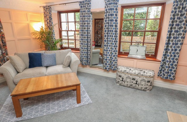 The Laurels Flat