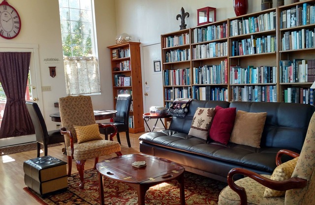 The Library Suite with over 3000 books! (707) 786-7014