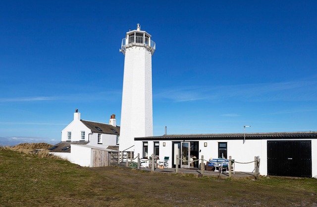The Lighthouse Hide