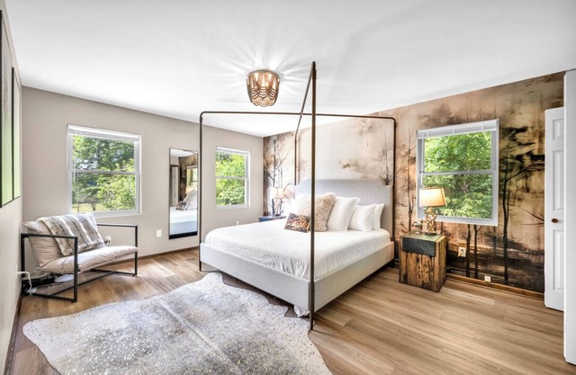 The Little Cabin | Theater | Sauna | Cold Plunge