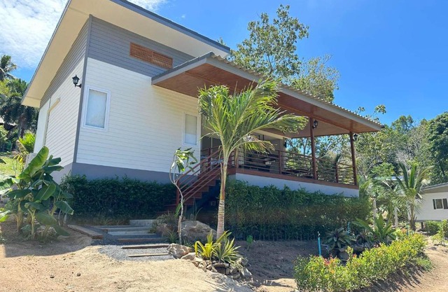 The Little Waterfall Phangan