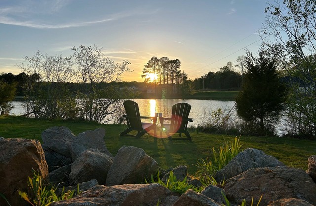 The Lodge at Farmville Lakes