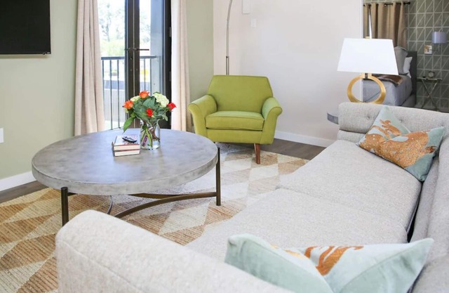 The Lofts at Paso Market Walk - The Agave Room