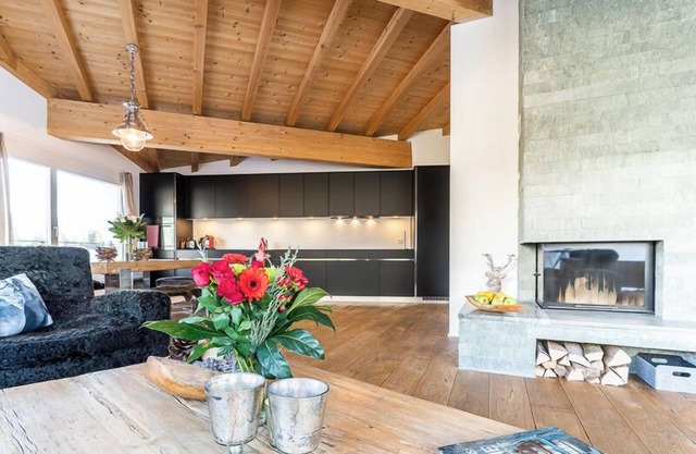 The luxurious 4.5 room penthouse, approx. 150m2
