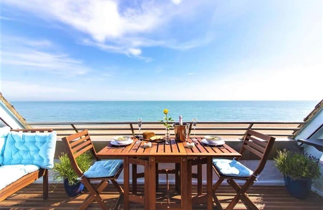 The luxury Beach property - Oceanbreeze