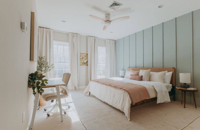 The Maisonette on Duke | King Bed, Chic, Downtown Lancaster