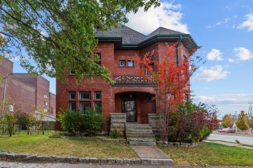 The Marquis Manor | JZ Vacation Rentals