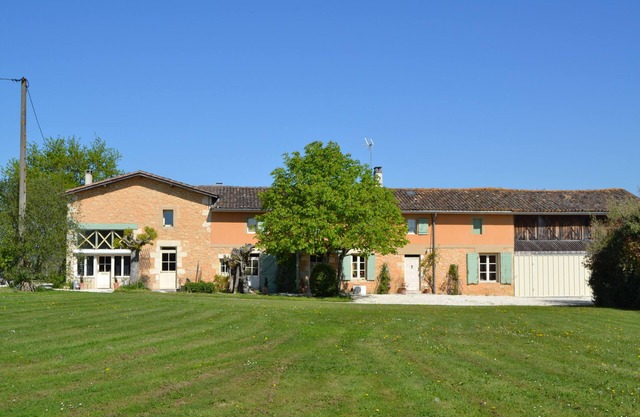 The Mouline farm located in one of the most beautiful landscapes of Entre-Deux-Mers
