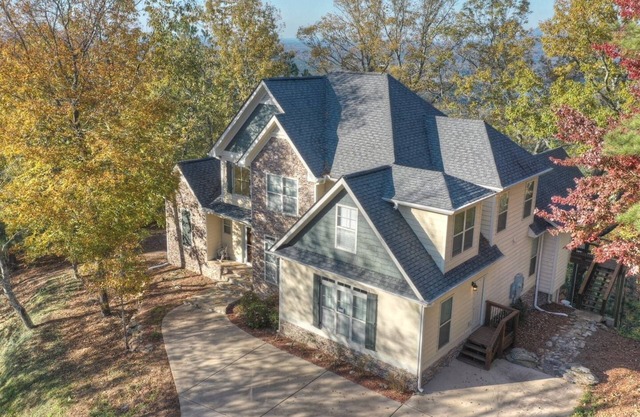 The Oasis: A Tranquil Retreat Overlooking Carters