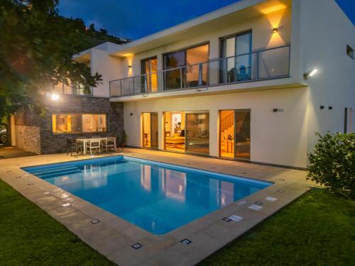 THE OLD CHAPEL HOUSE