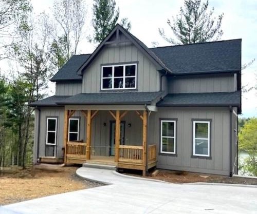 The Overlook at Lake James