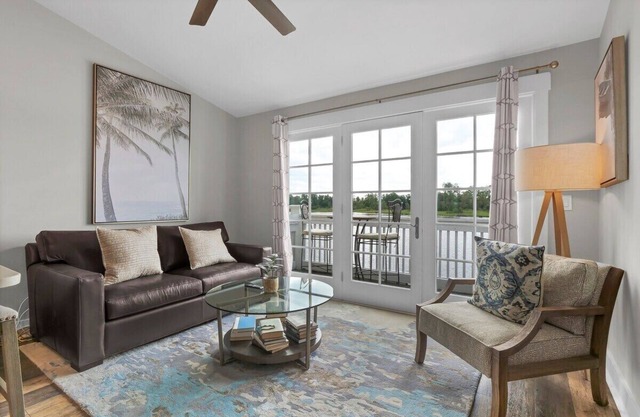 The Overlook - Downtown - Parking