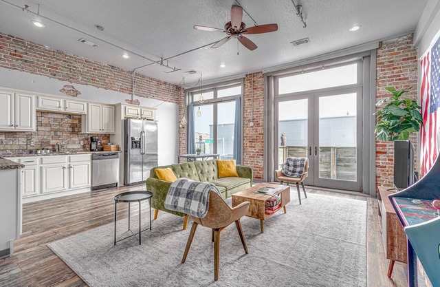 The Overlook on Main Street