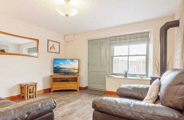 The Pepperpot - UK49156