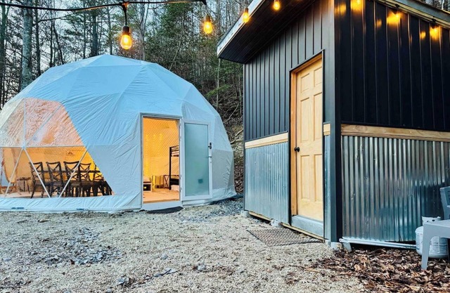 The Perch: Glamping by Rafting