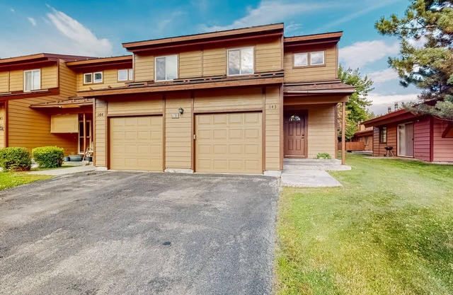 The Ponderosa at Aspen Village | Townhouse in McCall