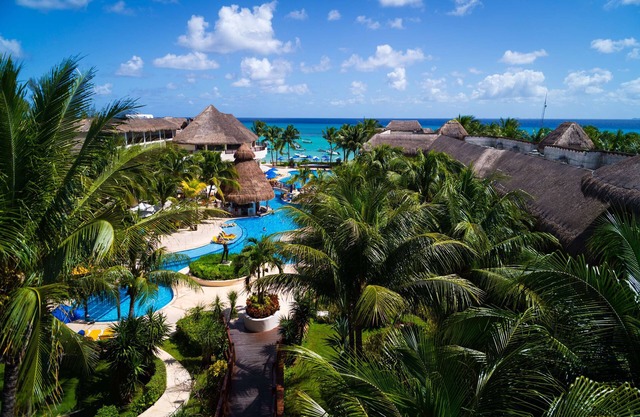The Reef Coco Beach Resort & Spa- Optional All Inclusive