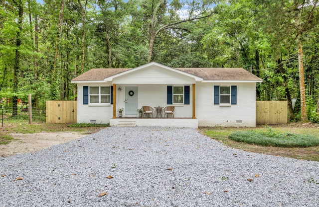 The Sandpiper ~ Bay Access