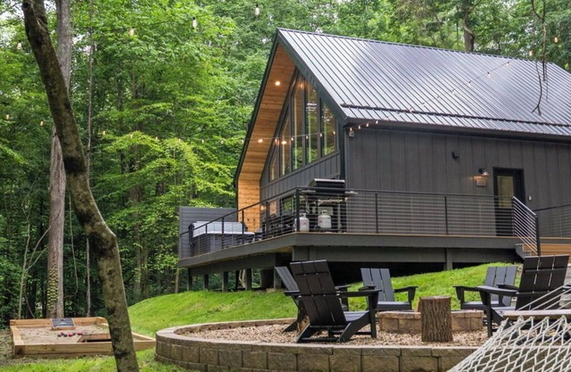 The Squire at Dunlap Ridge