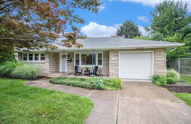 The St Joe, 2 blocks from Notre Dame Ave!