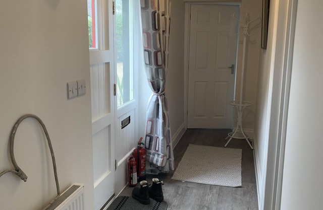 The Stables. Luxury Family Bungalow with Hot tub.