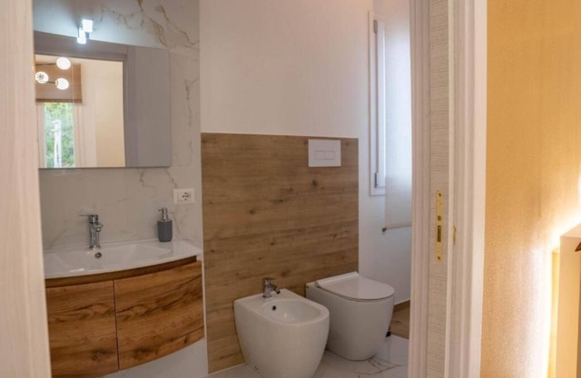 The Staircase Rooms (Deluxe Room)