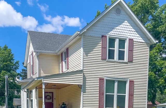 The Sunny Maple! Summ