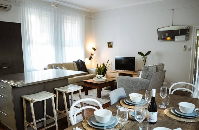 The Sunshine House Bunbury - A home close to the town and beach.