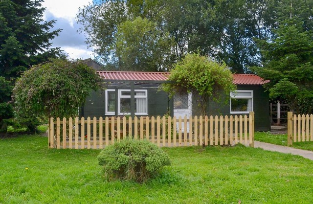 The Timothy Suite-UKC2177