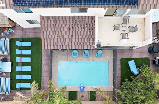 The Tranquil Retreat Heated Pool/HotTub/Sauna/BBQ