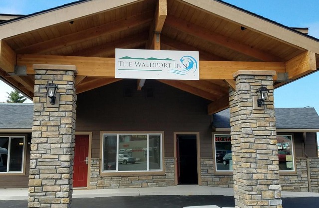 The Waldport Inn
